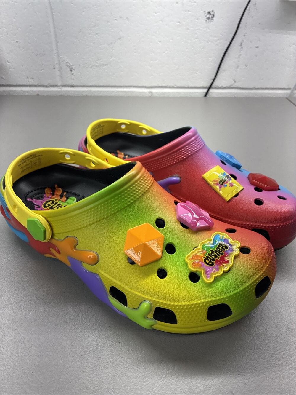 New Crocs Gushers Classic Clogs Men’s 9/ Women’s 11 Limited Edition Candy Style